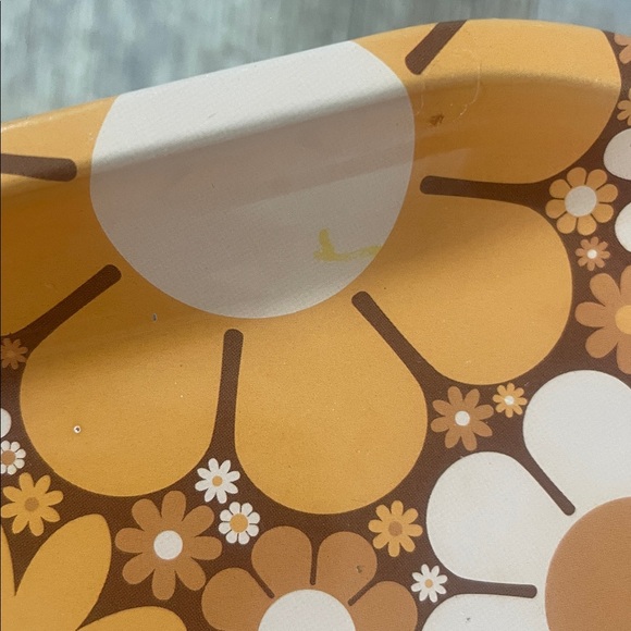 •| retro floral tin tray - Picture 5 of 5